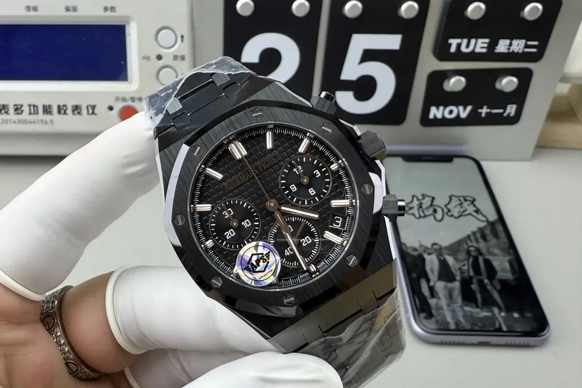 告别一眼假！APS爱彼26240黑陶瓷细节曝光，真假难辨