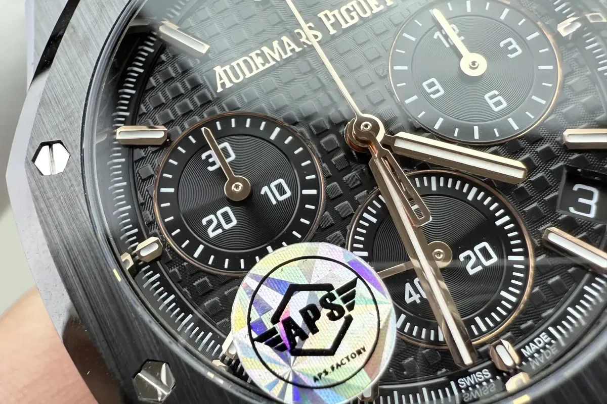 告别一眼假！APS爱彼26240黑陶瓷细节曝光，真假难辨