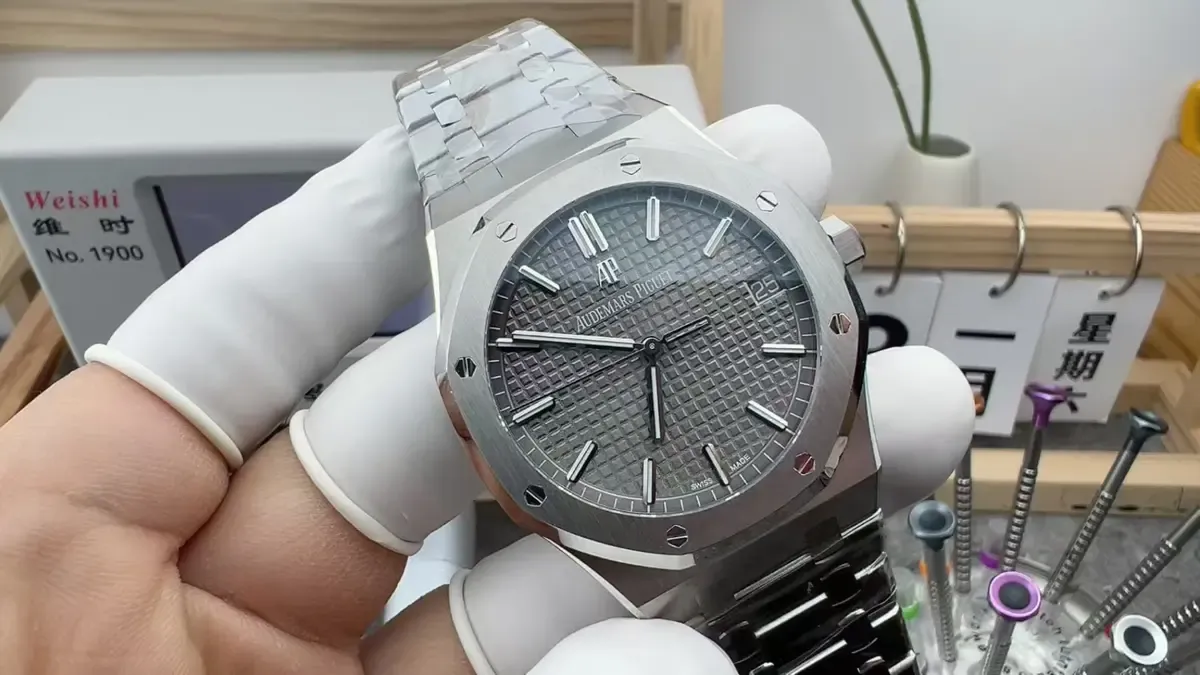 VS厂爱彼15500灰盘对比APS，谁才是真香？