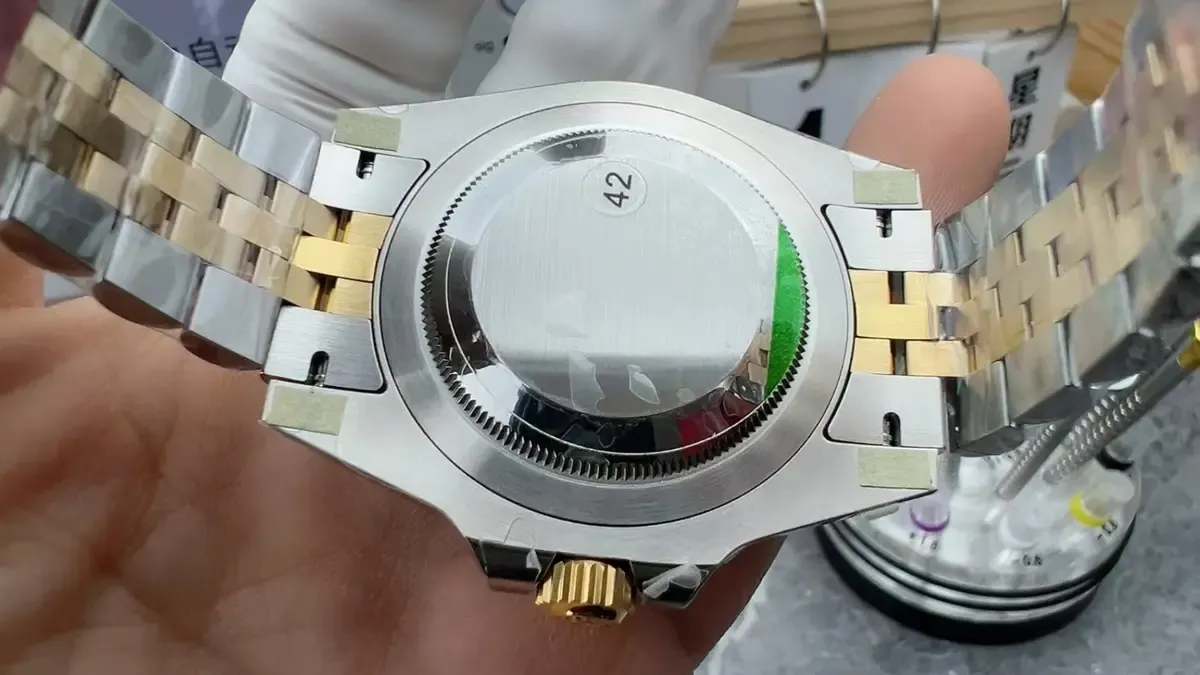 164克压手感！VS厂皮蛋圈配重版全网首测，一戴就回不去