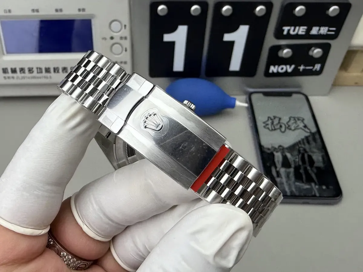 VS厂劳力士日志V2版全网首测，134克压手感