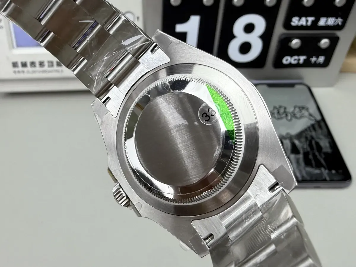 VS厂与C厂终极PK，劳力士水鬼到底选谁？