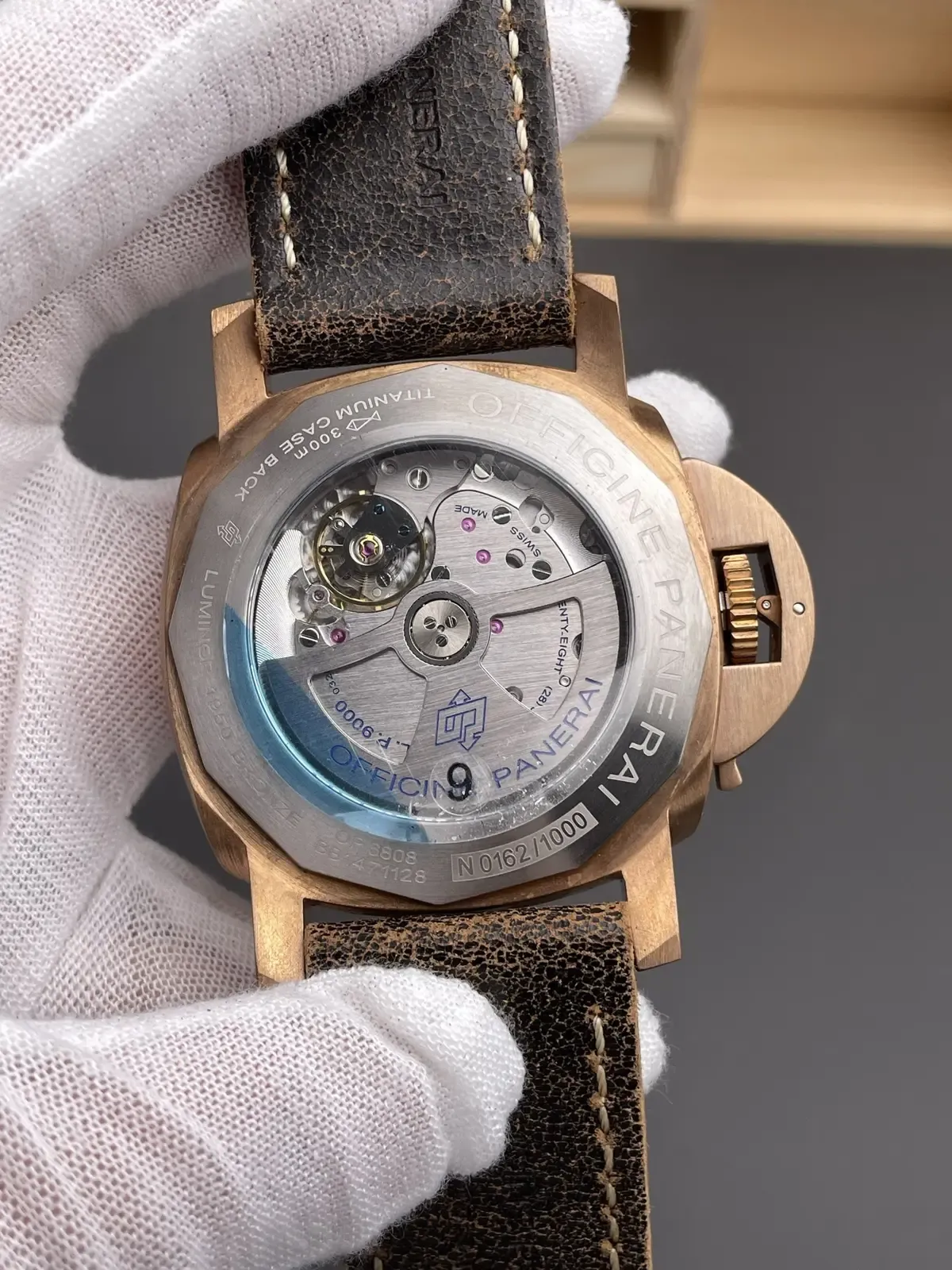 一眼假？不存在的！VS厂沛纳海382青铜材质完美还原正品神韵