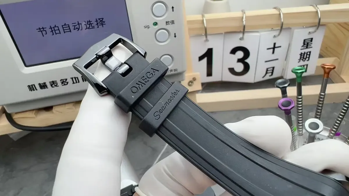 43.5MM陶瓷壳+8806一体机芯，VS厂墨黑海马300M深度解析