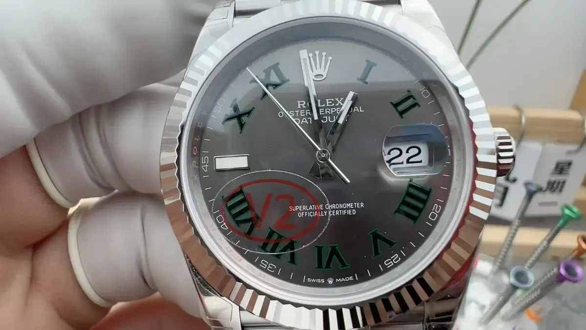 比C厂更香？VS厂劳力士绿萝日志V2上手实测