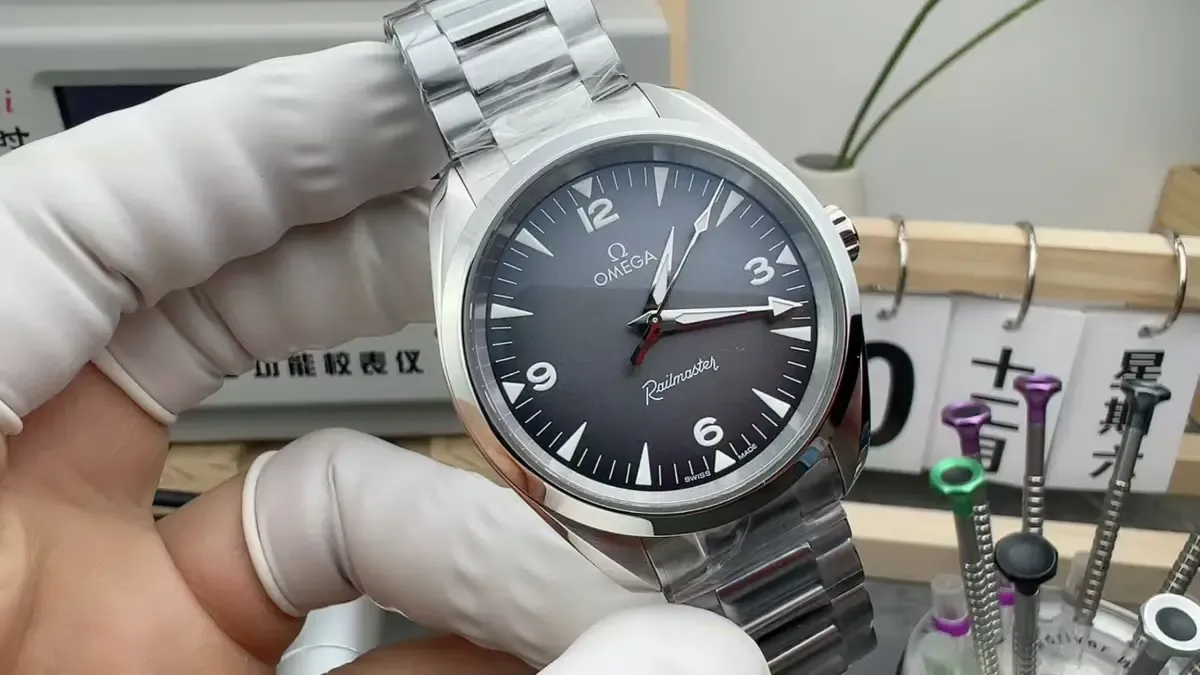 小手腕专属！VS厂海马150铁霸三配色一次看懂