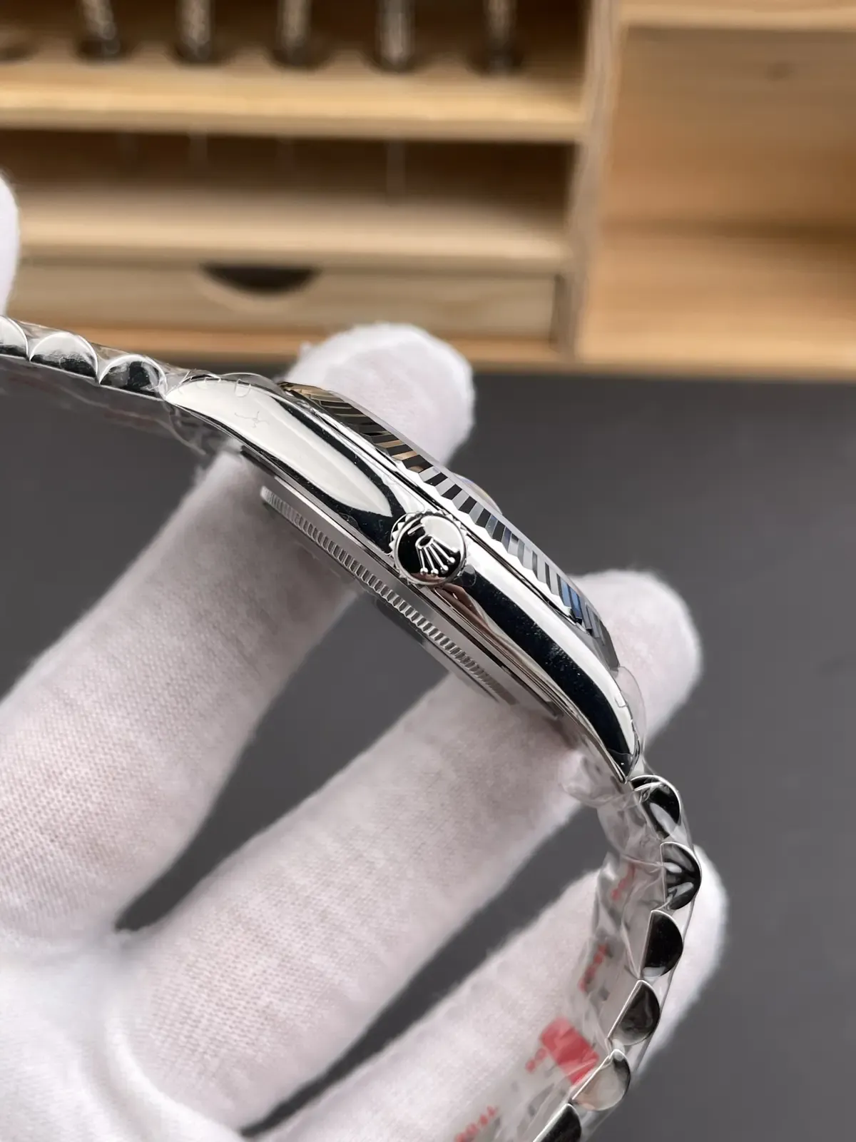 VS厂劳力士日志V2版本真假对比，一眼识别不踩坑！