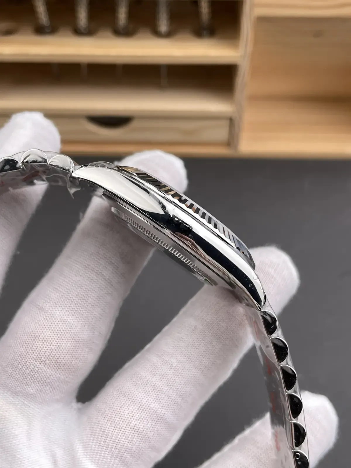 VS厂劳力士日志V2版本真假对比，一眼识别不踩坑！