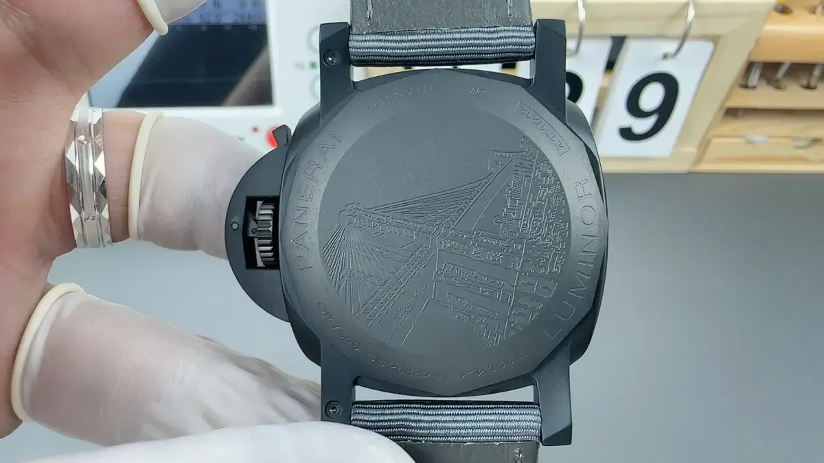 最硬核复刻？VS厂沛纳海PAM01467钛金属DLC版，闭眼入