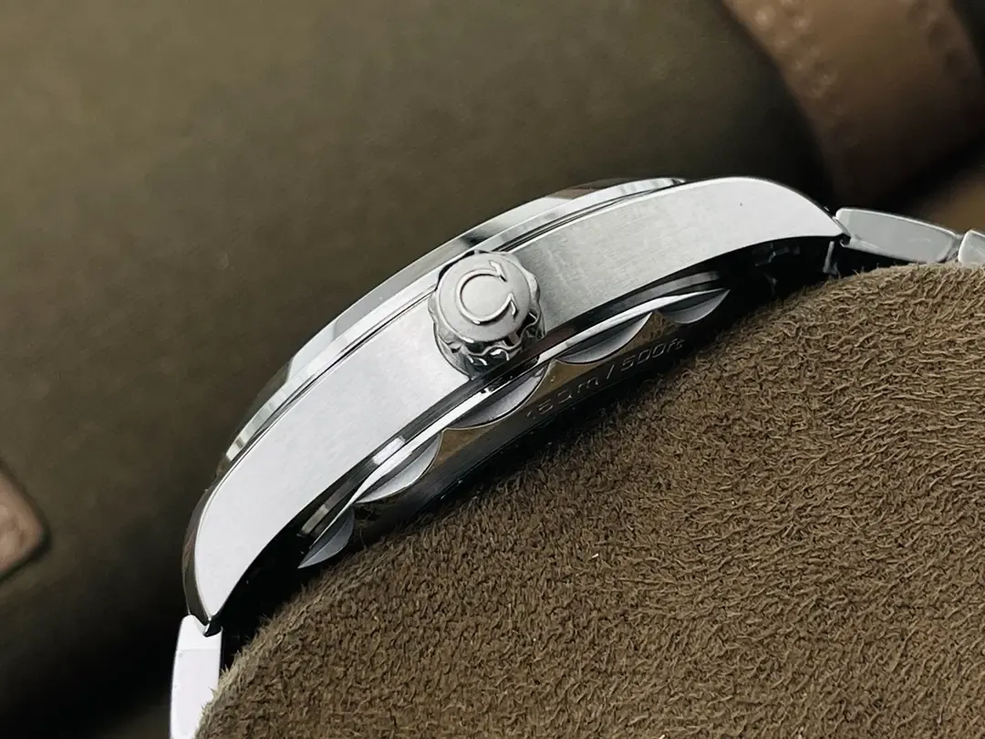 VS厂欧米茄海马150世界时对比正品，8938机芯拒绝一眼假！