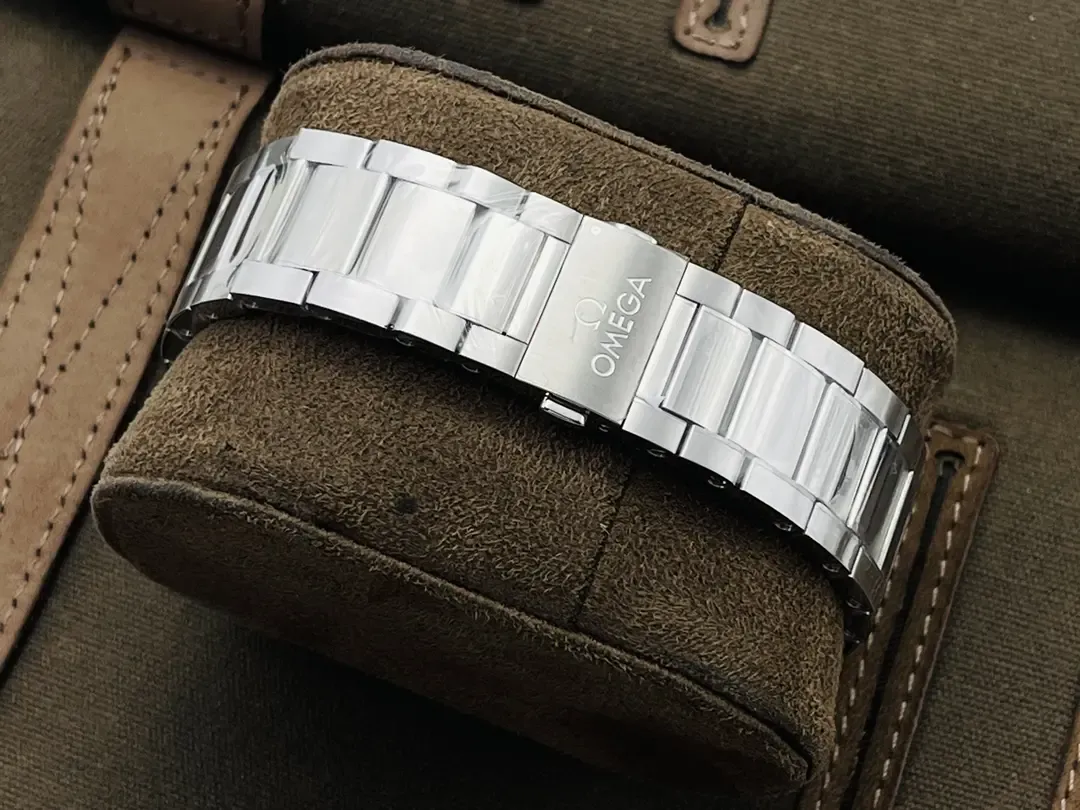 VS厂欧米茄海马150世界时对比正品，8938机芯拒绝一眼假！