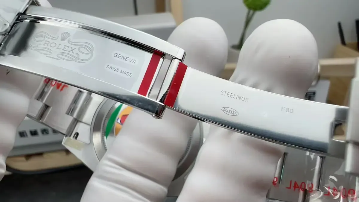 最火复刻预定？一文看懂ARF四代绿水鬼的5大逆天细节