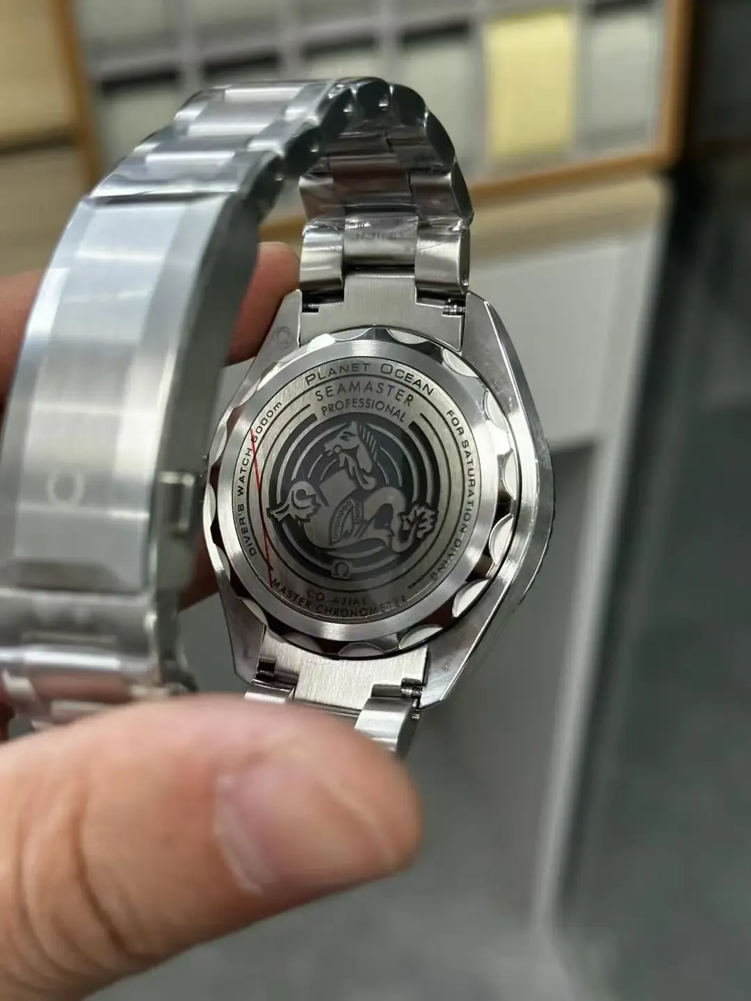 8912一体化机芯！VS厂海马6000米橙圈性能实测报告