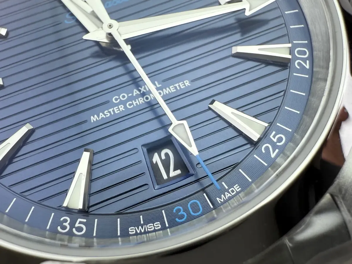 VS厂欧米茄海马150终极测评：8900机芯版本值得买吗？