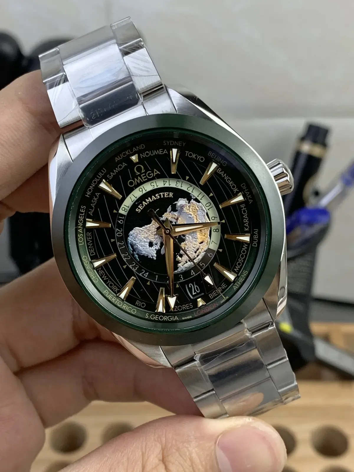 会一眼假吗？VS厂欧米茄世界时绿盘8938机芯实话实说