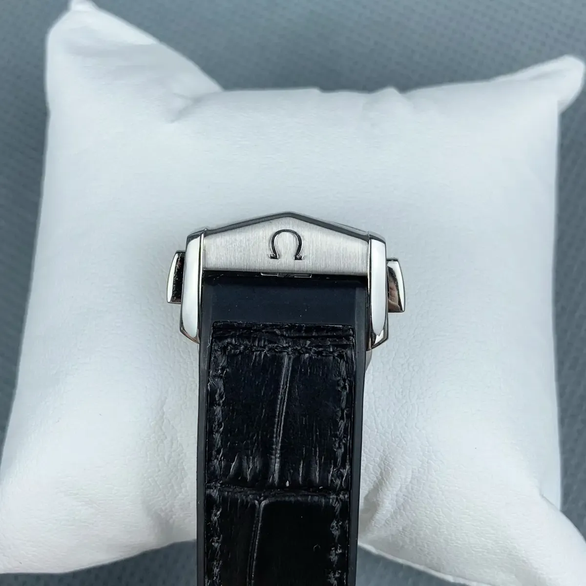 VS厂星座对比原版：材质、机芯、价格全解析，值得买吗？