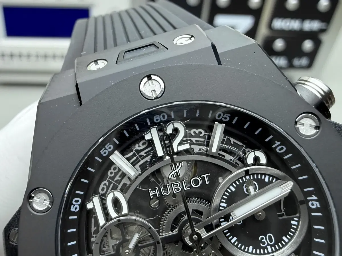 全黑化+磨砂质感！BBF宇舶大爆炸黑陶瓷实测，这3点封神