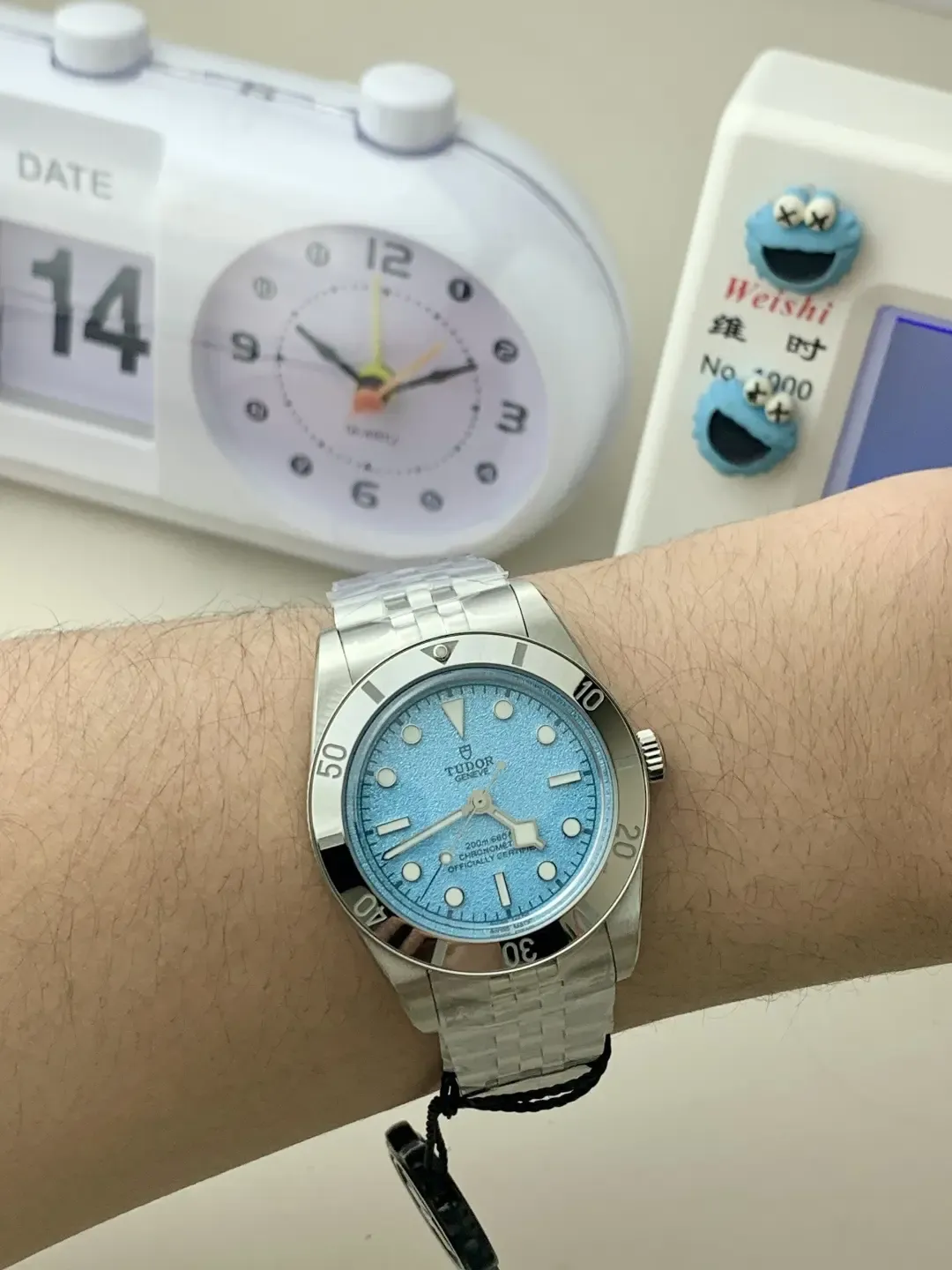 复刻天花板！ZF厂帝舵M79000湖水蓝实测：这细节我服了！