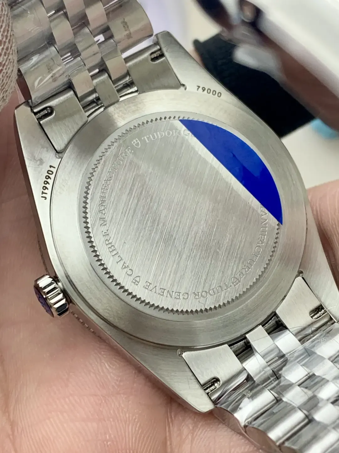 复刻天花板！ZF厂帝舵M79000湖水蓝实测：这细节我服了！