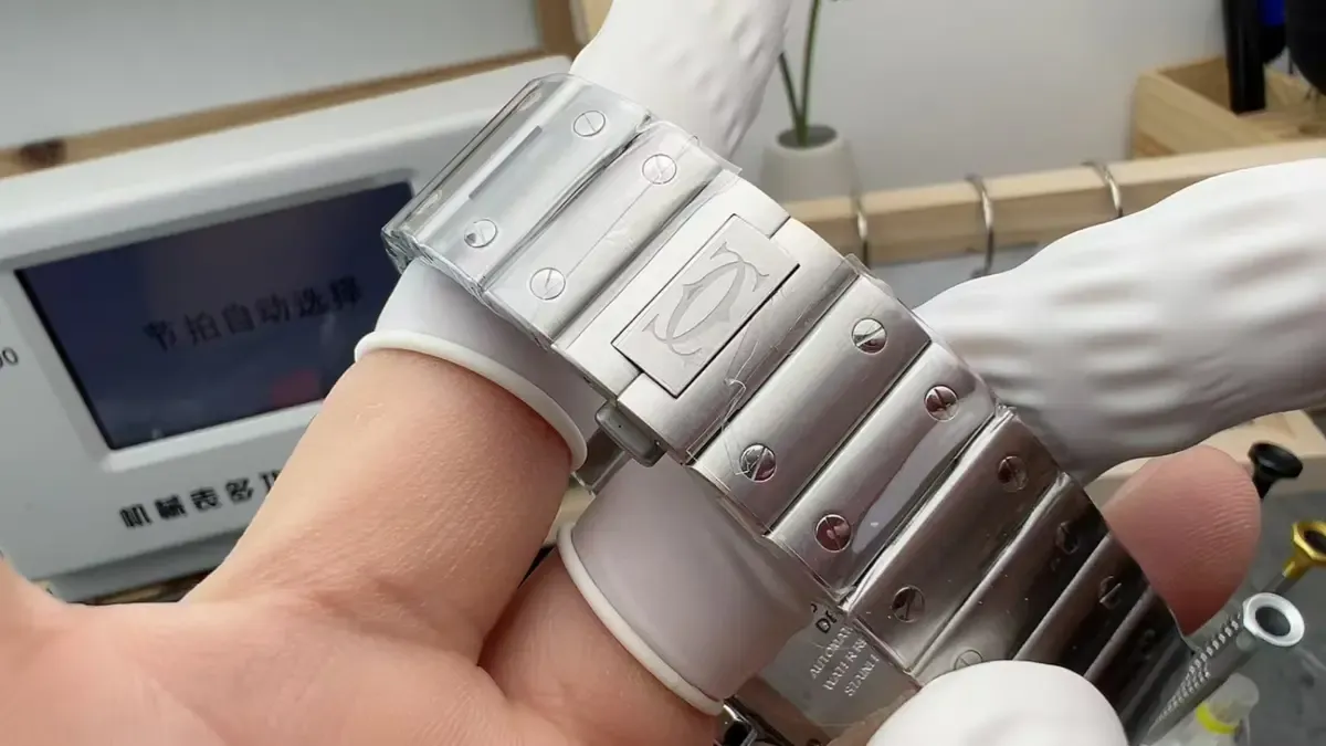 BV厂山度士复刻表对比原版，95%相似度只要十分之一价