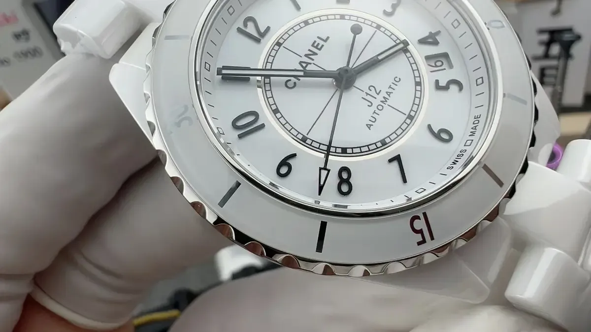 BV厂香奈J12系列陶瓷女表对比原版测评，这做工太狠了