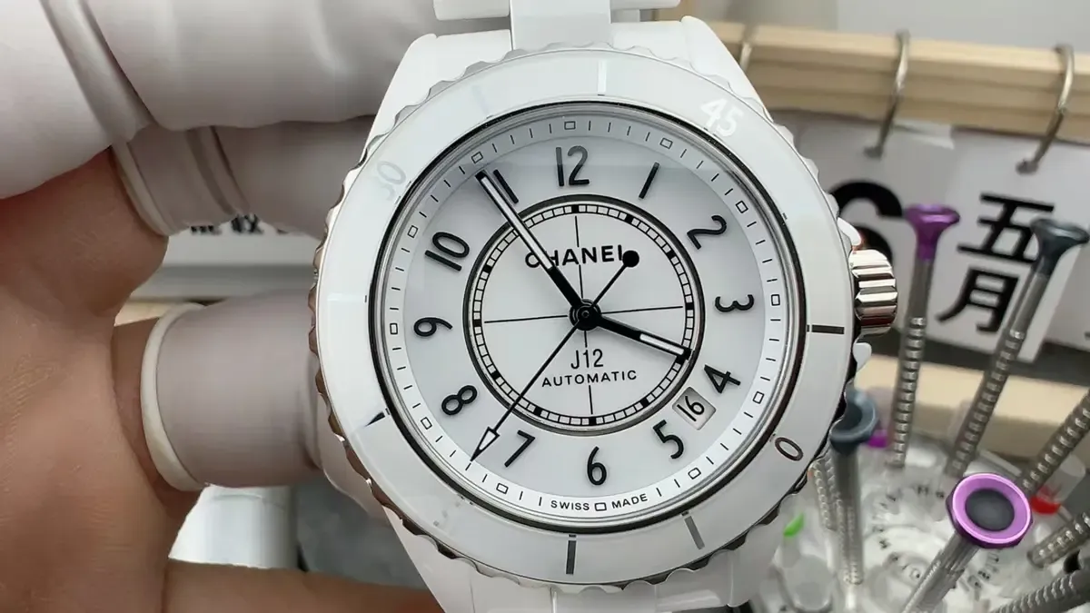 BV厂香奈J12系列陶瓷女表对比原版测评，这做工太狠了