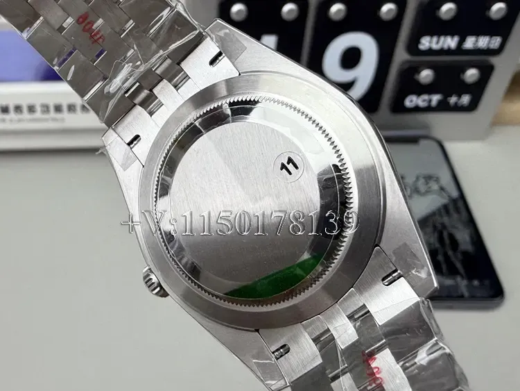 VS厂日志深度测评：丹东3235机芯+白金狗牙圈，细节让C厂汗颜