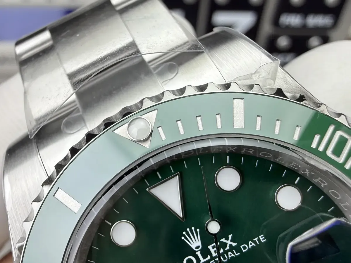 C厂劳力士绿水鬼复刻避坑指南：对比正品终极测评