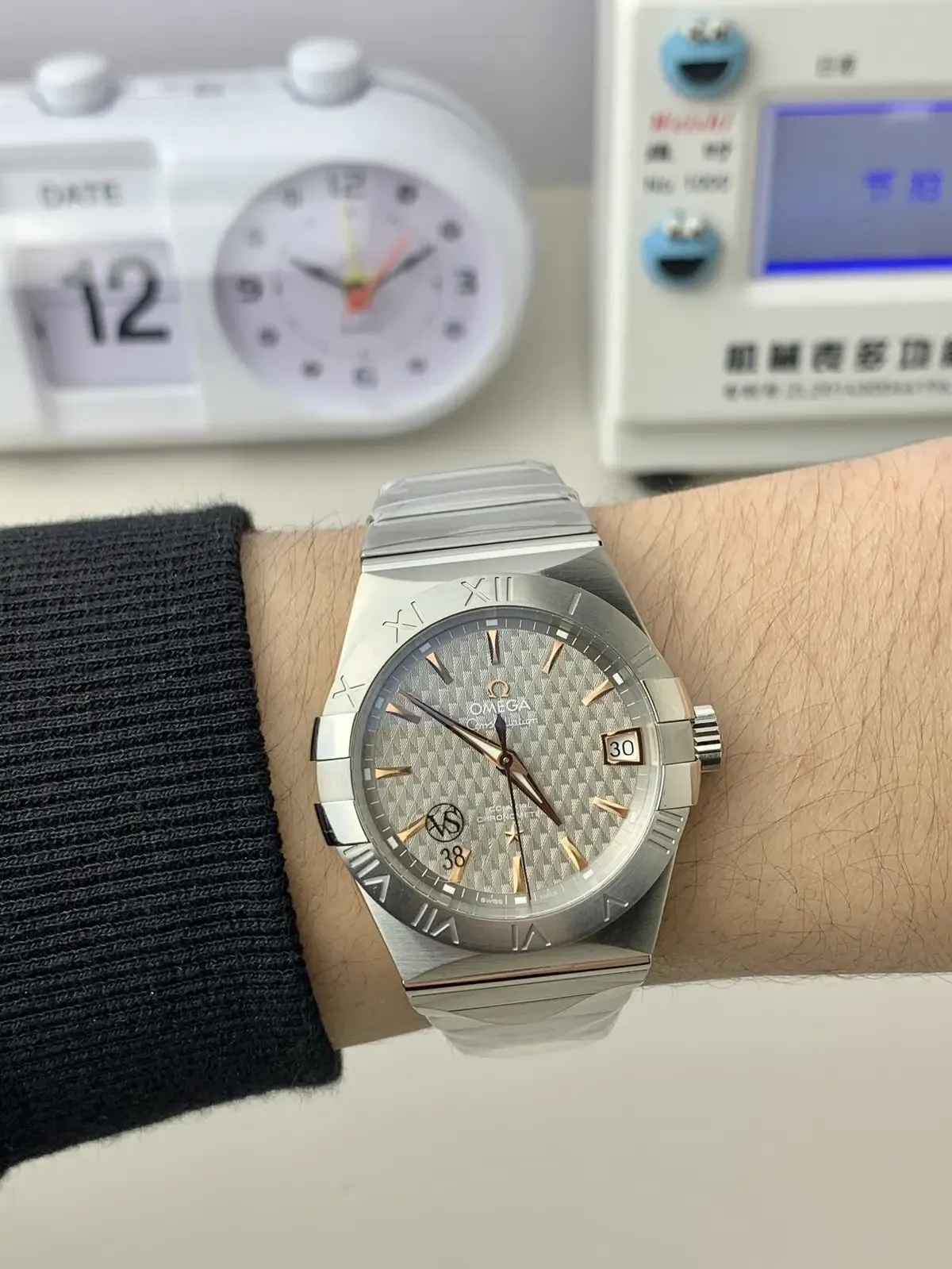 复刻表封神之作！VS厂欧米茄星座8500机芯细节全解析