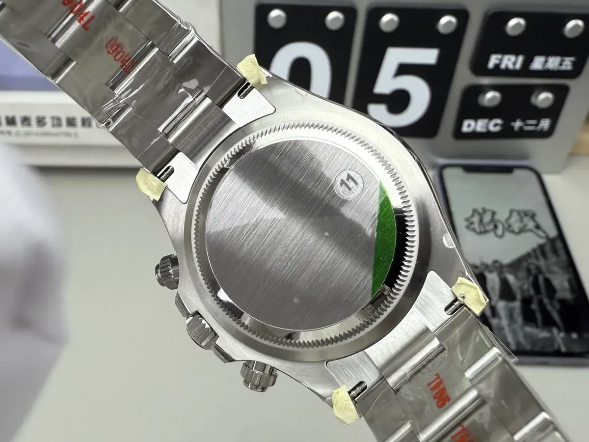 142克精准配重！VS厂熊猫迪新版实测：小白秒懂分辨