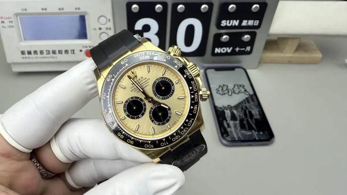 玩家必看！C厂余文乐迪通拿70小时动储4131机芯上手评测