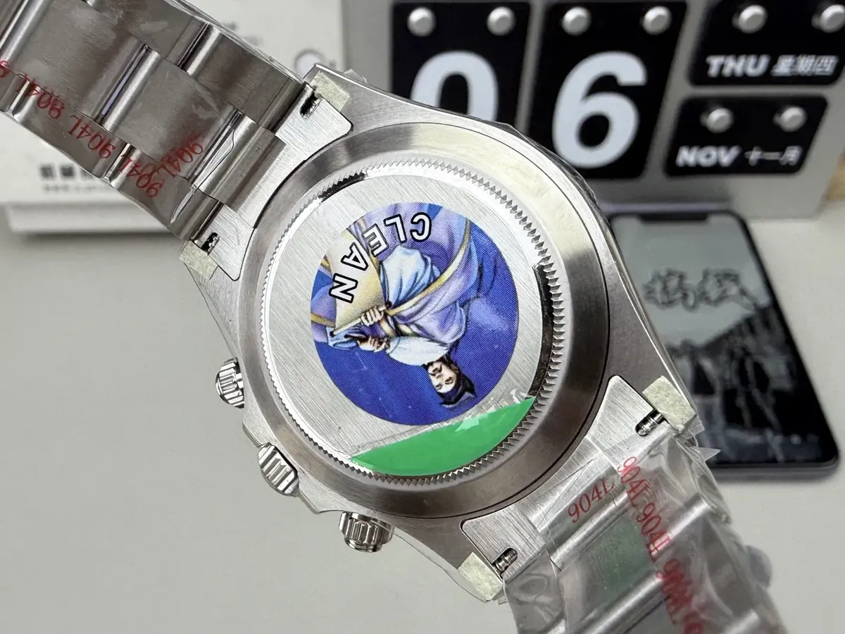 C厂迪通拿对比BT厂：4130机芯哪家强？深度解析