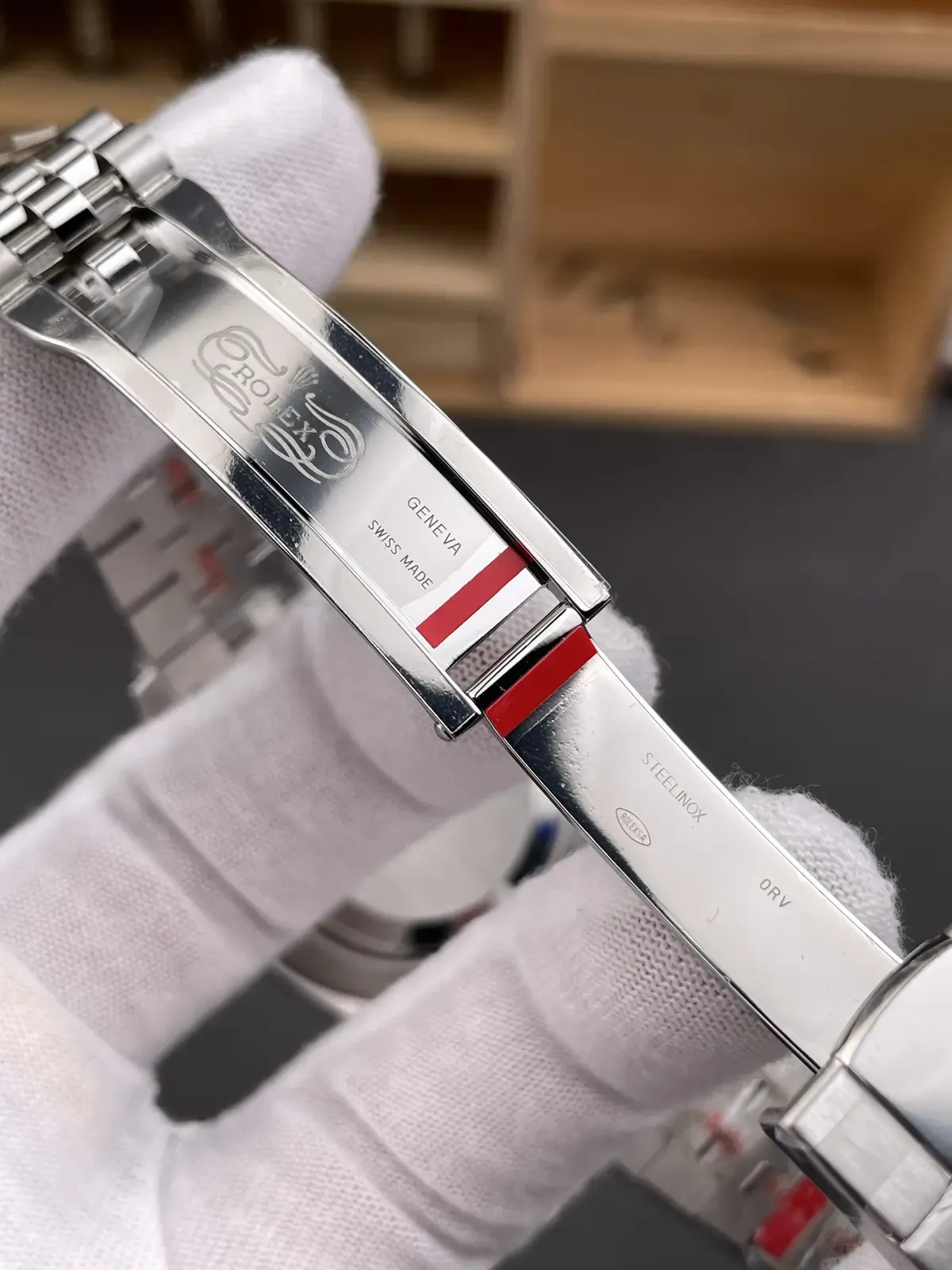 VS厂劳力士日志真假辨别终极指南：3235机芯3大核心鉴别点