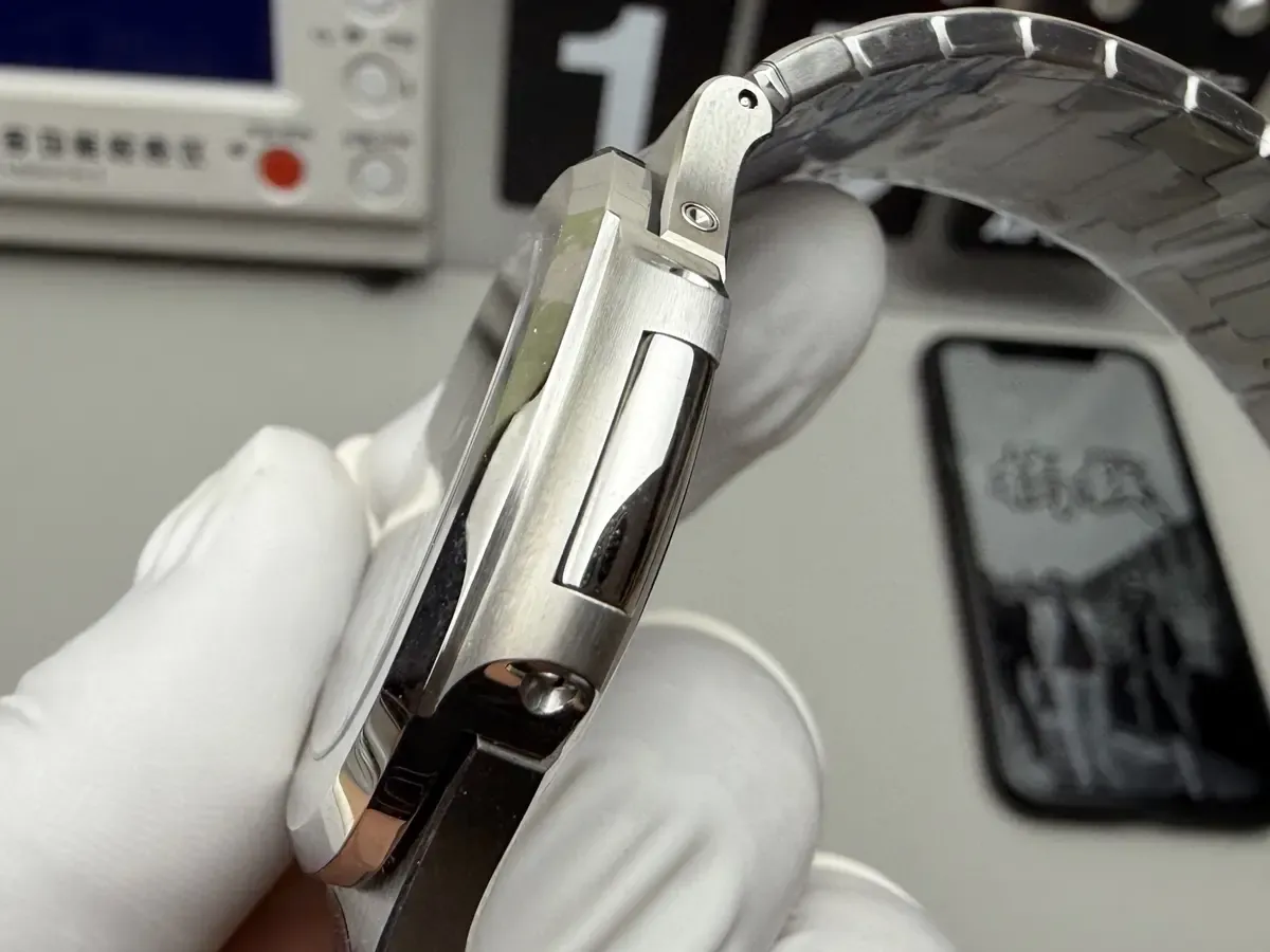 OME厂v2版本百达翡丽鹦鹉螺5712升级点曝光，值不值多花1000？