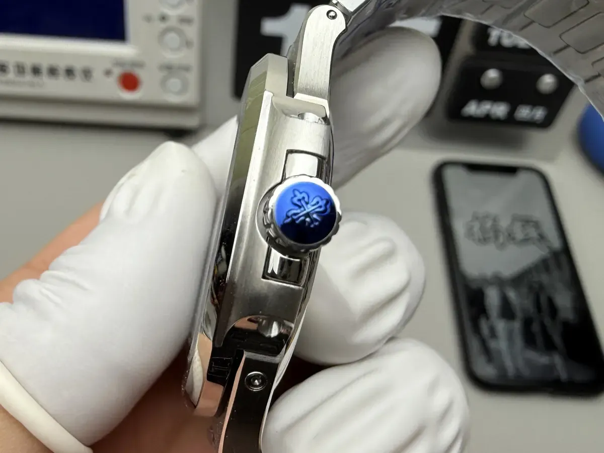 OME厂v2版本百达翡丽鹦鹉螺5712升级点曝光，值不值多花1000？