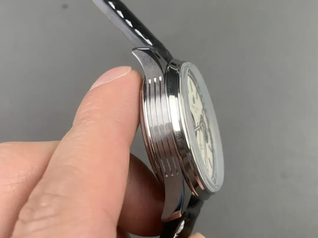 吴彦祖代言同款：GF厂百年灵璞雅B01计时腕表值不值得买？