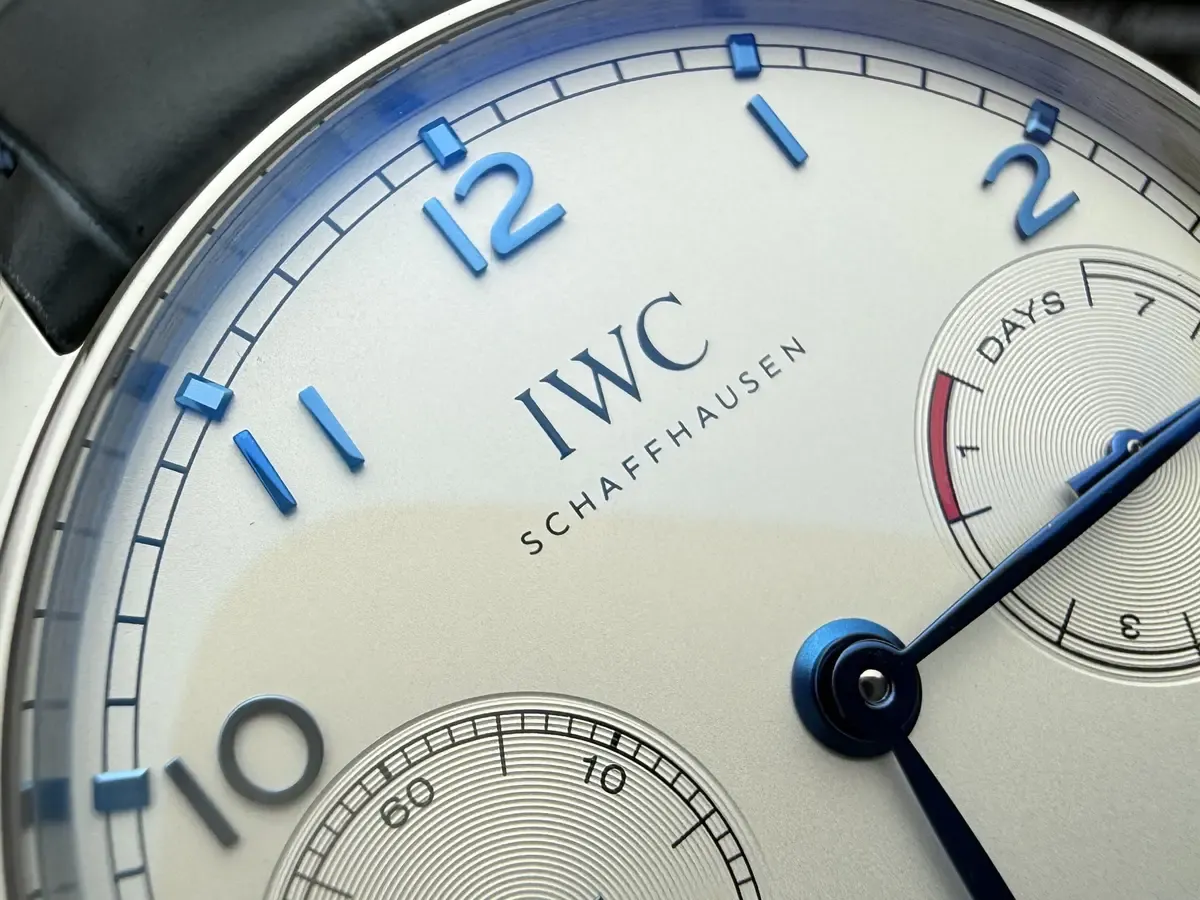 ZF厂V5版万国葡七：从表盘到机芯，一文看懂所有细节