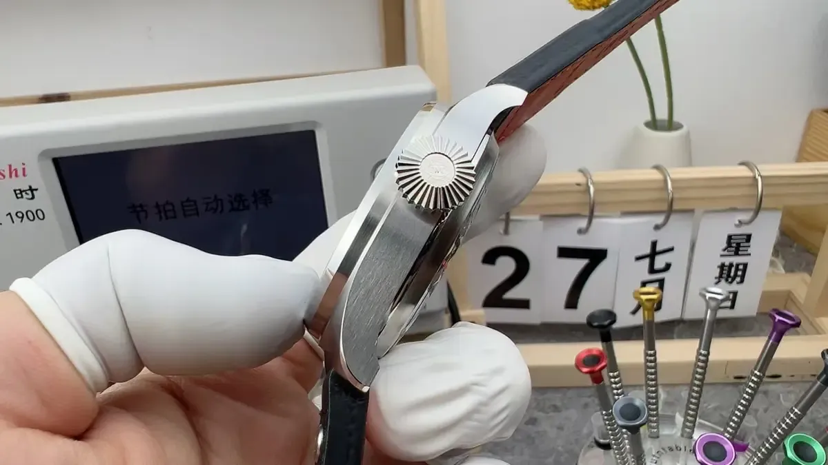 ZF厂万国大飞V2版对比YL厂：揭秘为什么ZF能独占鳌头