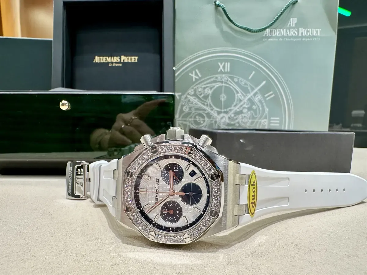 女表新选择：原单爱彼皇家橡树26231，32颗天然钻石GTC认证