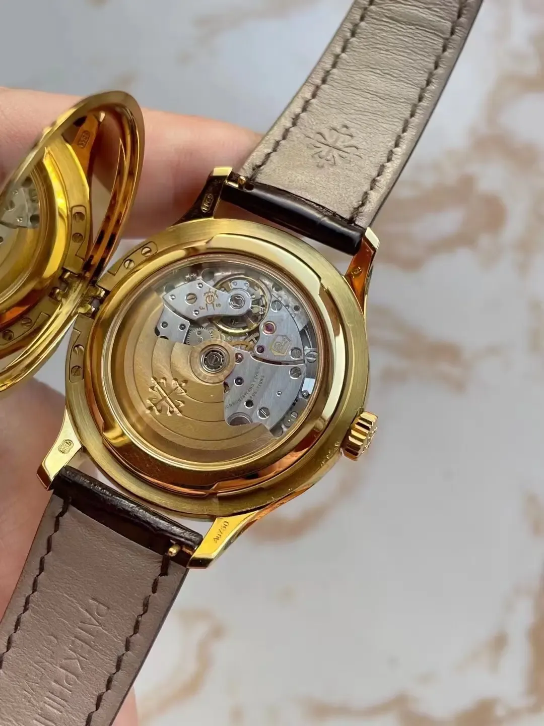 3K厂百达翡丽5227将官底实测：9.2mm+324机芯，细节太疯狂