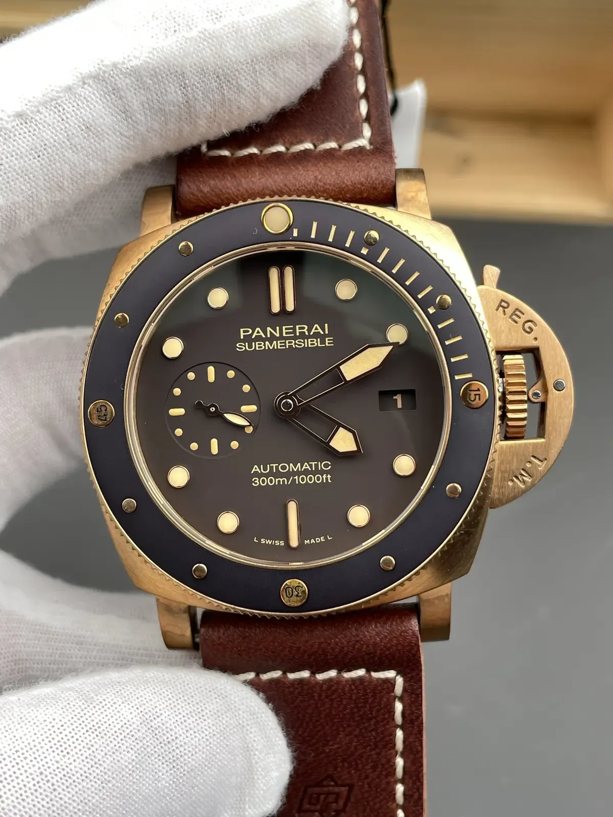 青铜腕表天花板！VS厂沛纳海PAM968深度开箱测评