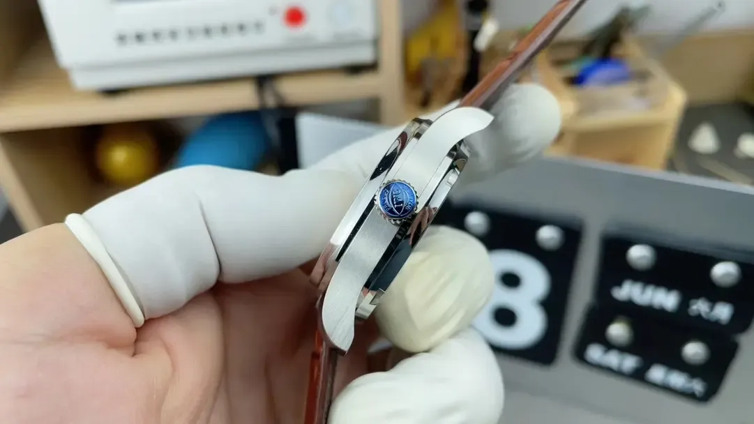 复刻神作！ZF厂万国葡七金针白盘V5版机芯深度拆解