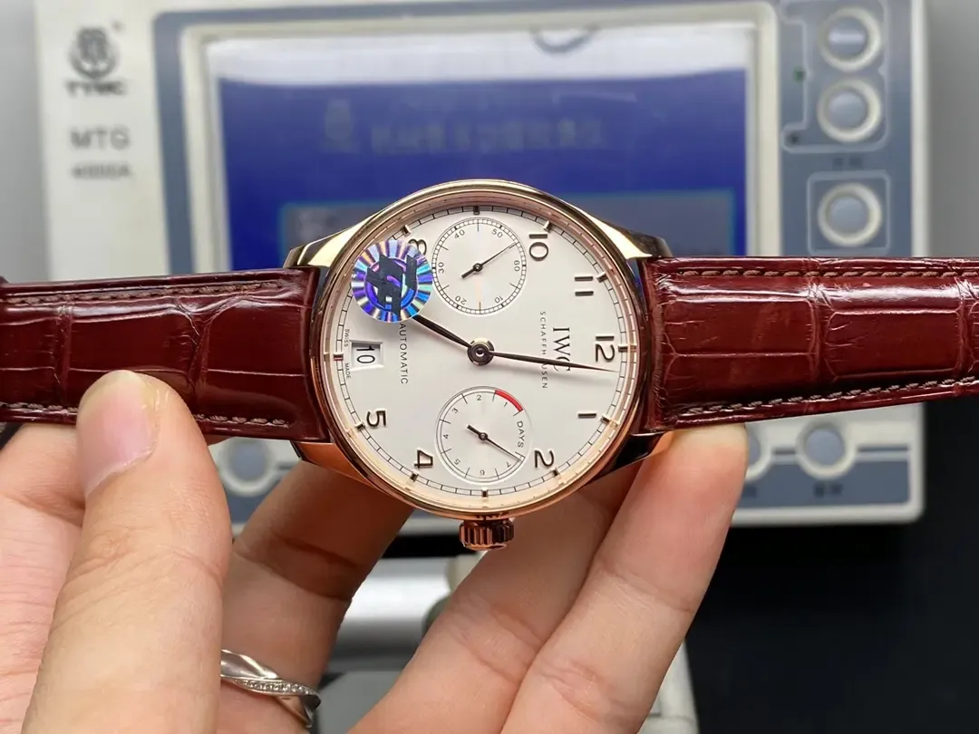 【避坑指南】万国葡七买ZF厂V5还是其他厂？看完就懂