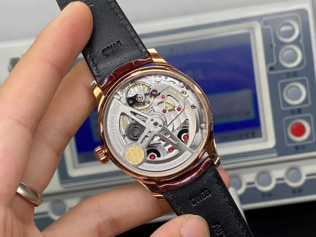 【避坑指南】万国葡七买ZF厂V5还是其他厂？看完就懂