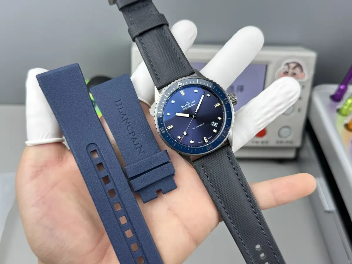 GF厂宝珀五十噚买前必看！陶瓷表壳+夜光效果实测