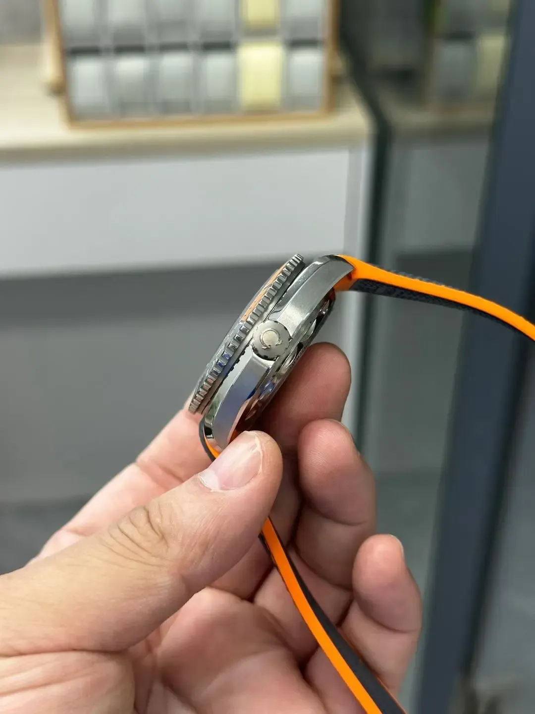 VS厂欧米茄四分之一橙价格、做工、性能全解析