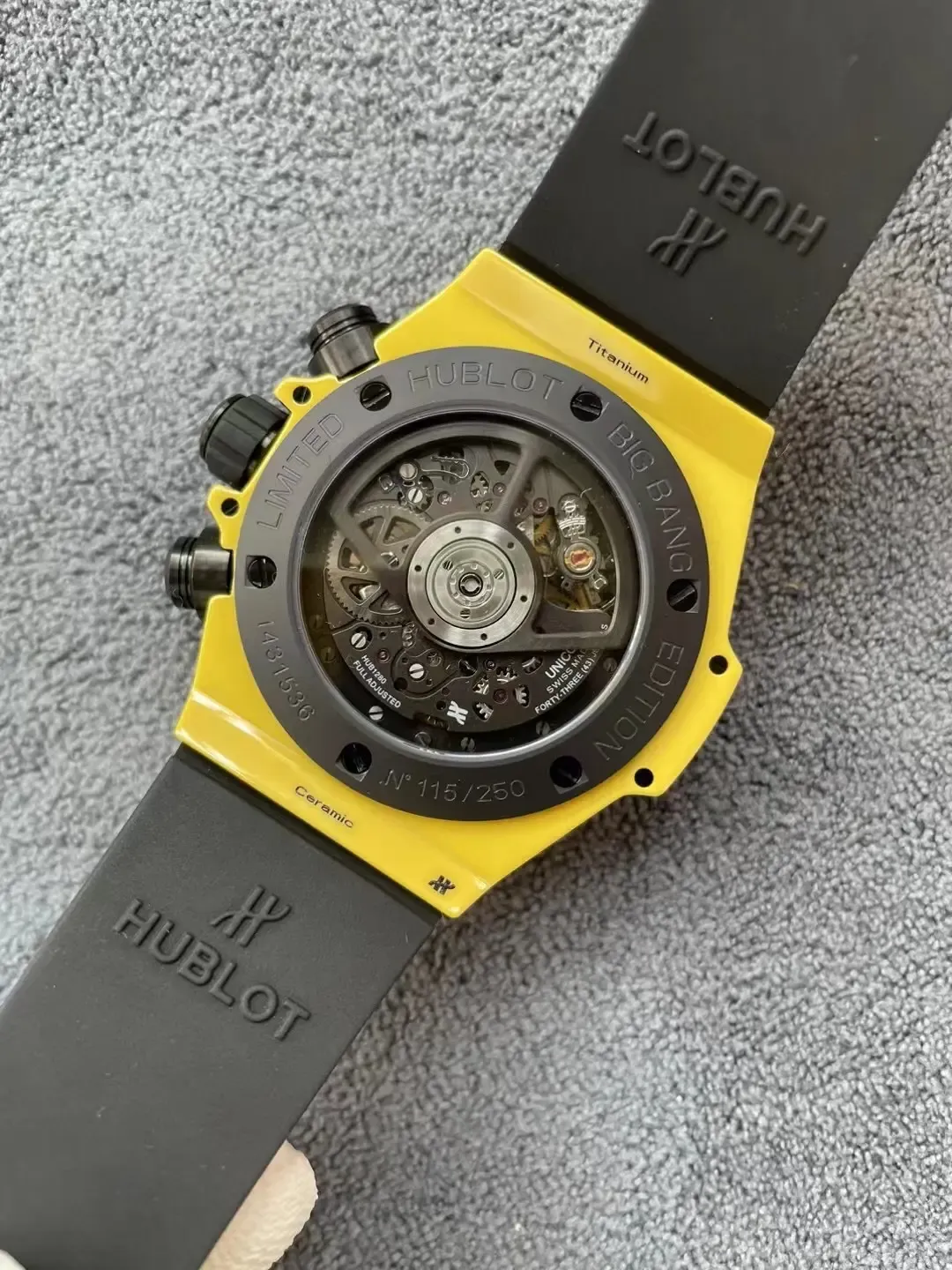 BBF宇舶大爆炸UNICO 441黄陶瓷评测及真假对比