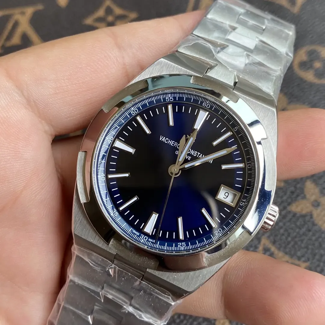 ZF厂江诗丹顿4500V对比8F厂：哪个版本更值得买？