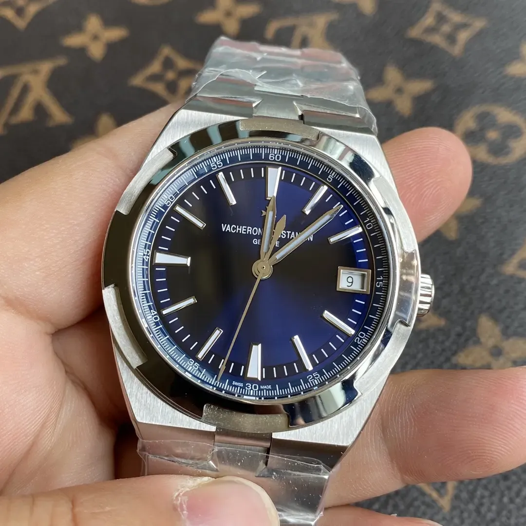 ZF厂江诗丹顿4500V对比8F厂：哪个版本更值得买？