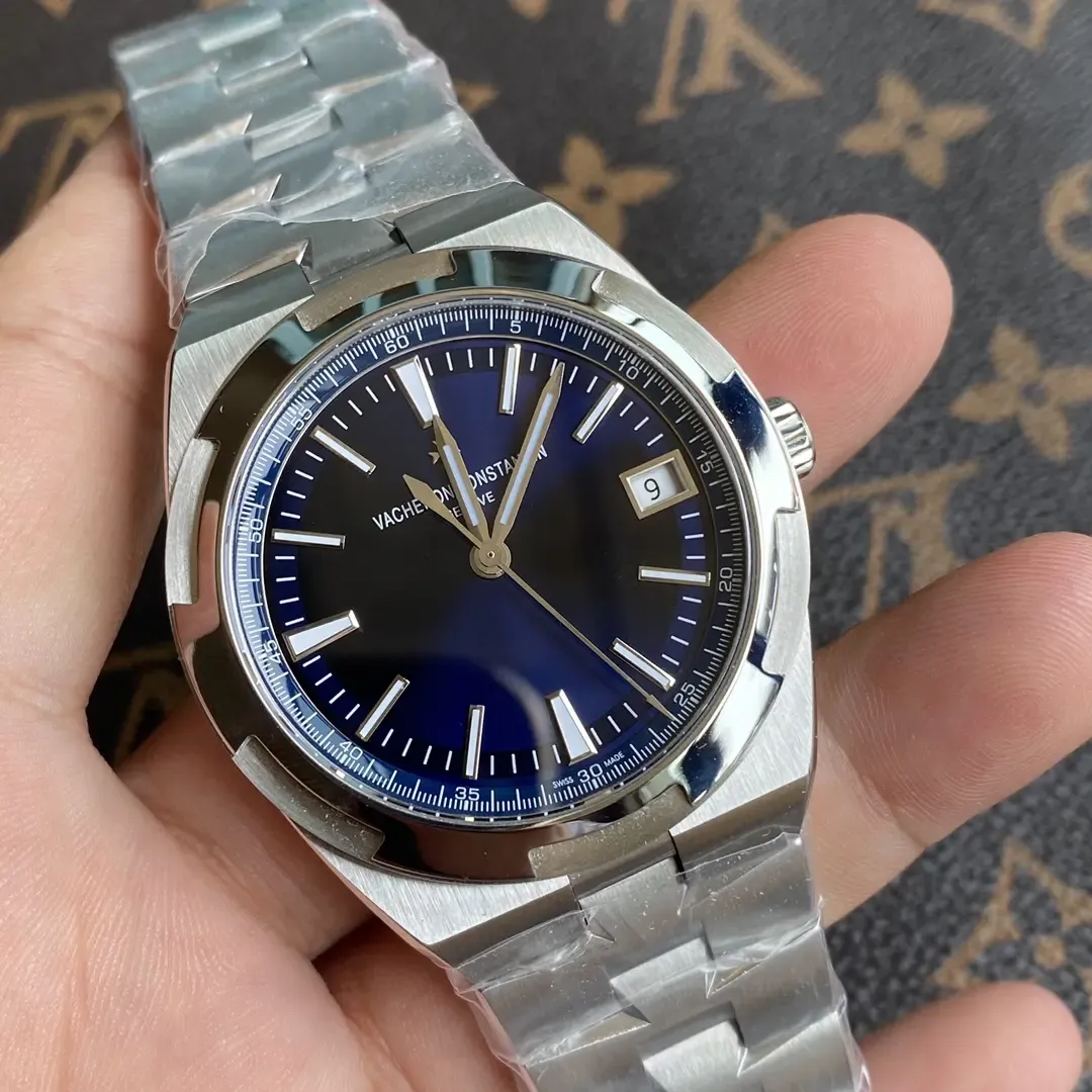 ZF厂江诗丹顿4500V对比8F厂：哪个版本更值得买？